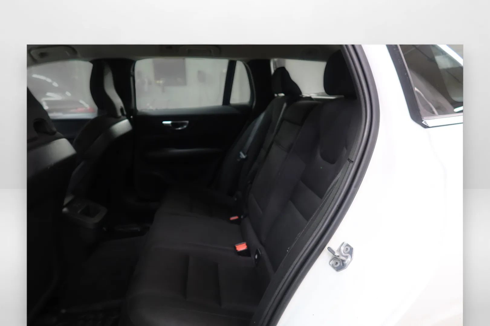 Volvo V60 RTV-783 carousel image