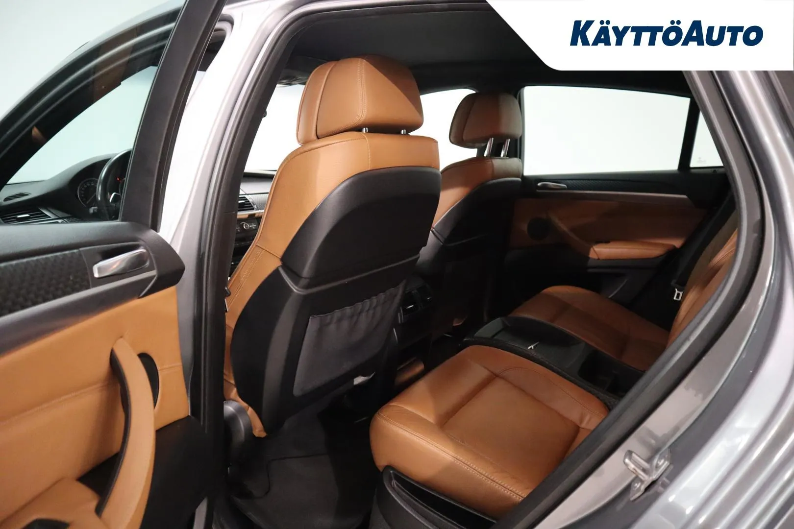 BMW X6 LNB-995 carousel image