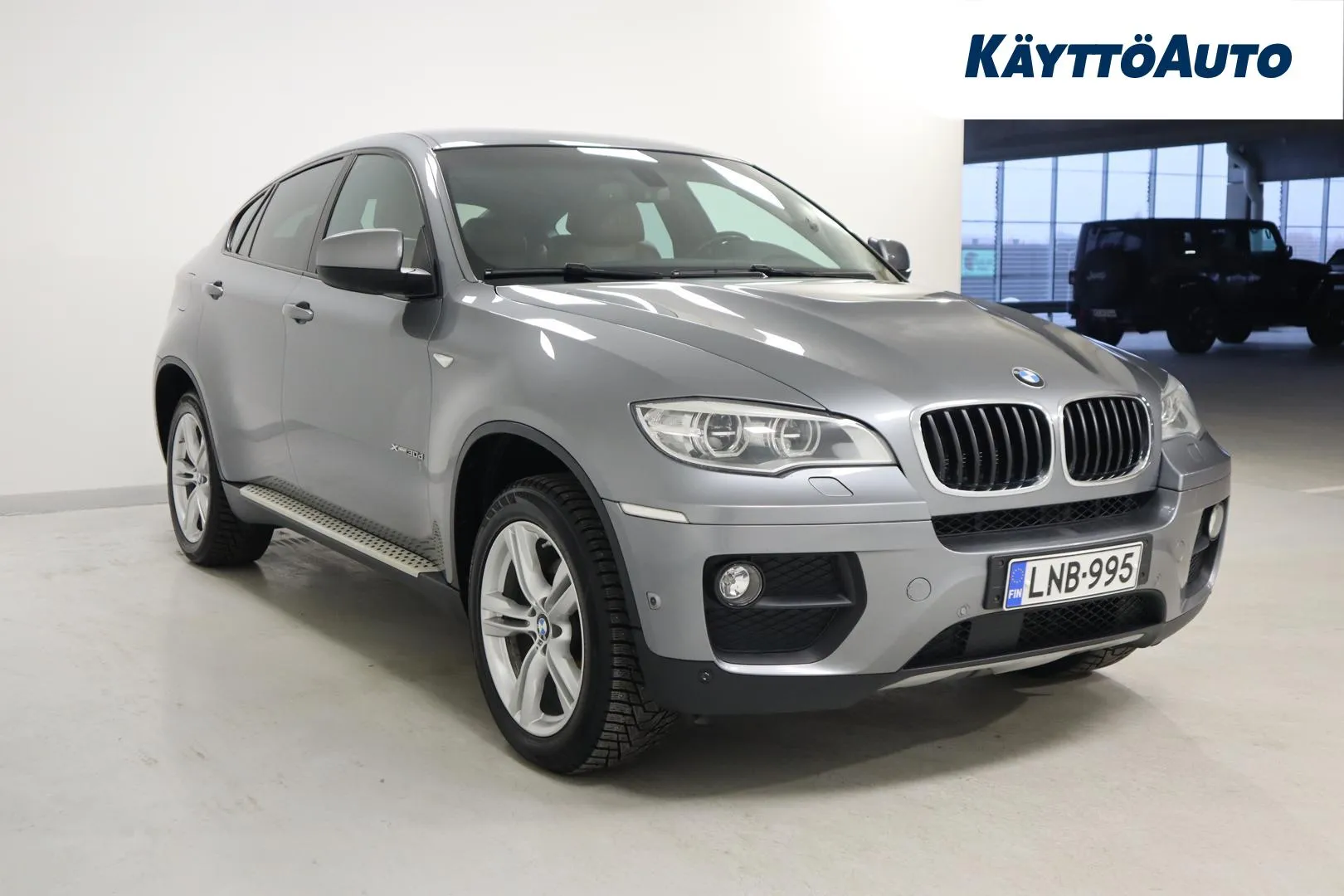 BMW X6 LNB-995 carousel image