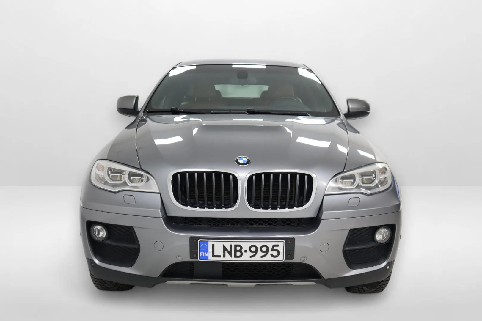 BMW X6 LNB-995 carousel image