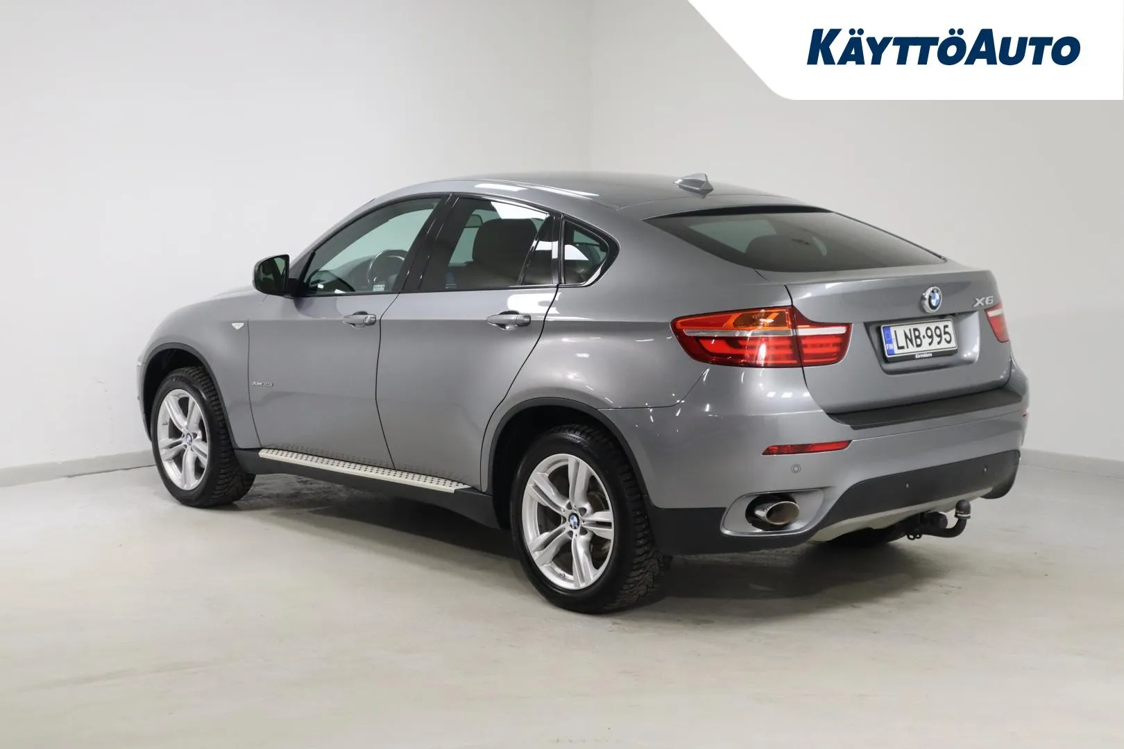 BMW X6 LNB-995 carousel image