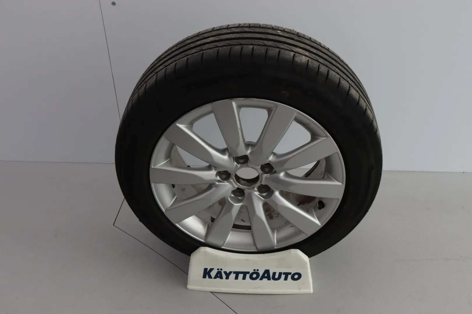 AUDI A4 BOT-613 carousel image