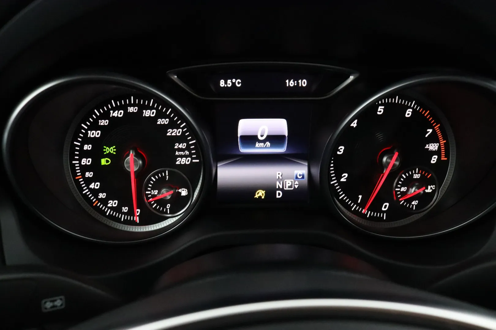 MERCEDES-BENZ CLA FMY-323 carousel image