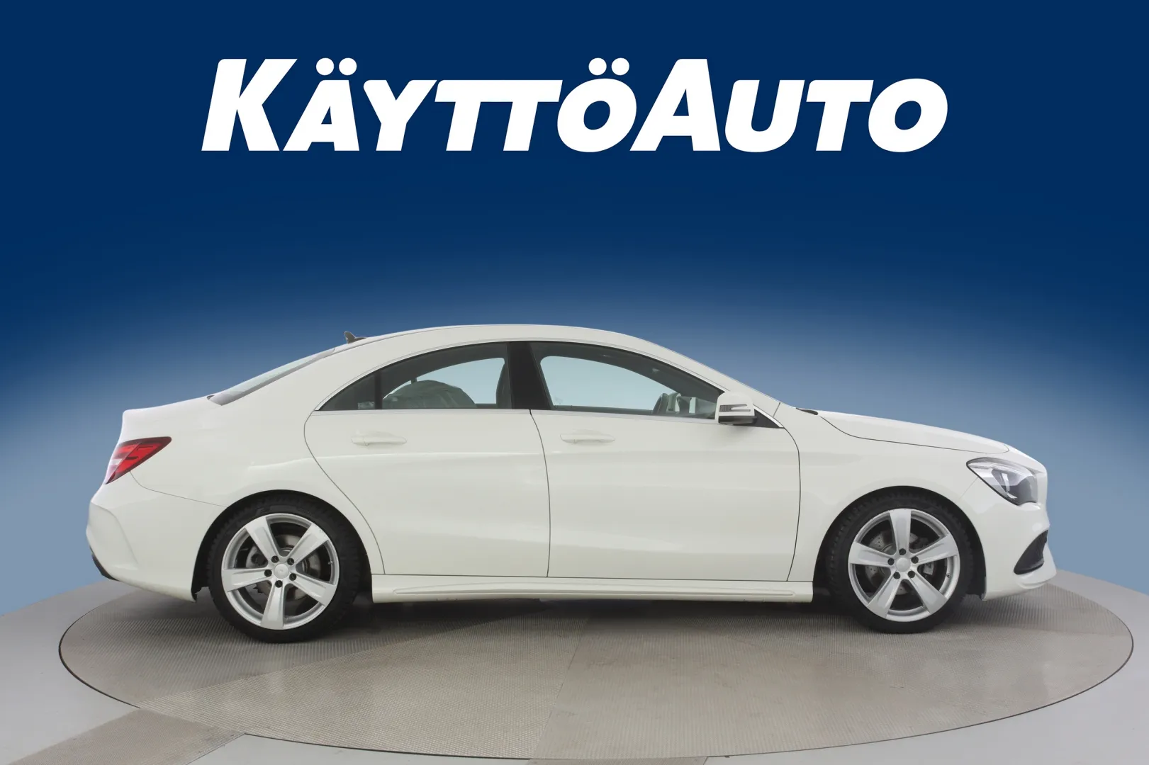 MERCEDES-BENZ CLA FMY-323 carousel image