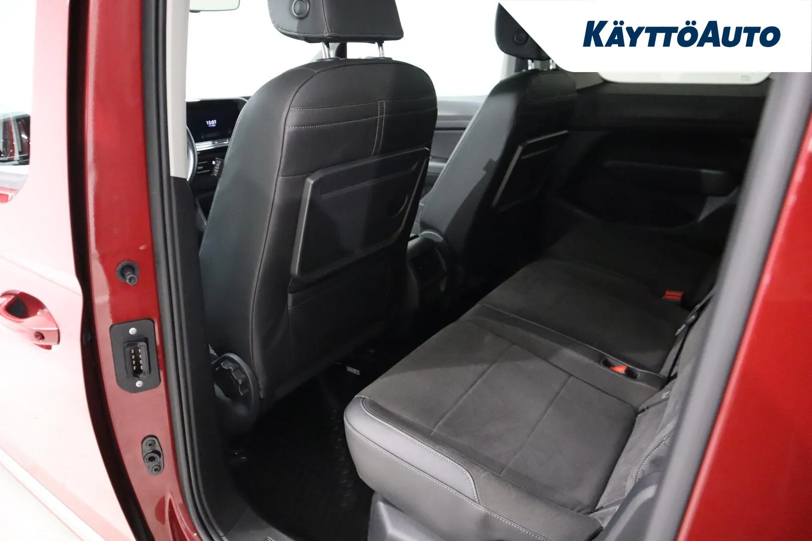 VOLKSWAGEN Caddy NMB-232 carousel image