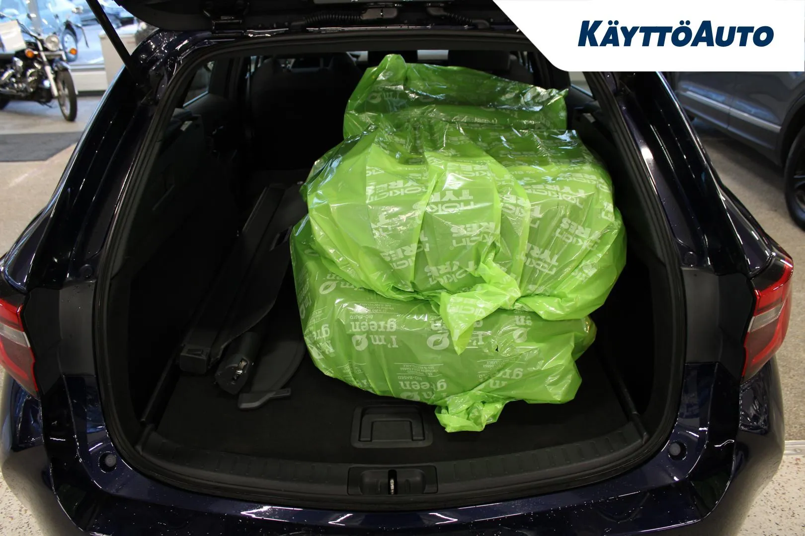 TOYOTA Corolla CRS-475 carousel image