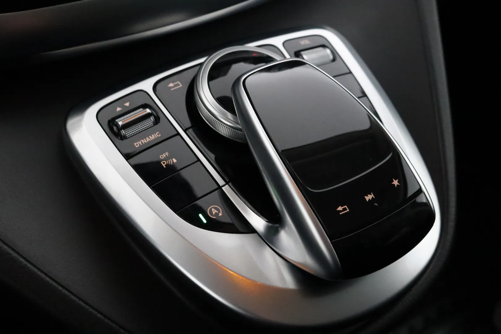 MERCEDES-BENZ V OZL-224 carousel image