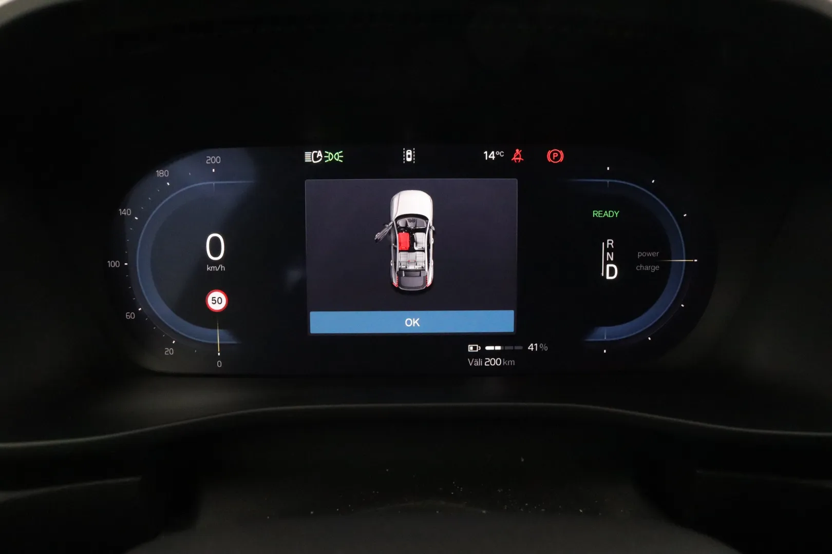 Volvo EC40 YYH-755 carousel image