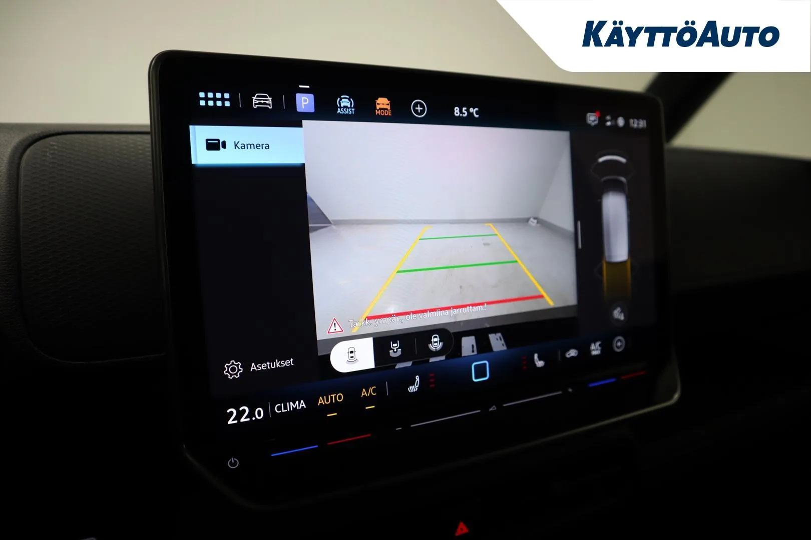 Volkswagen ID. Buzz Cargo JOM-841 carousel image