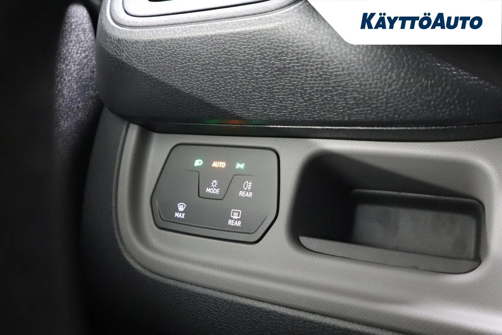 Volkswagen ID. Buzz Cargo JOM-841 carousel image