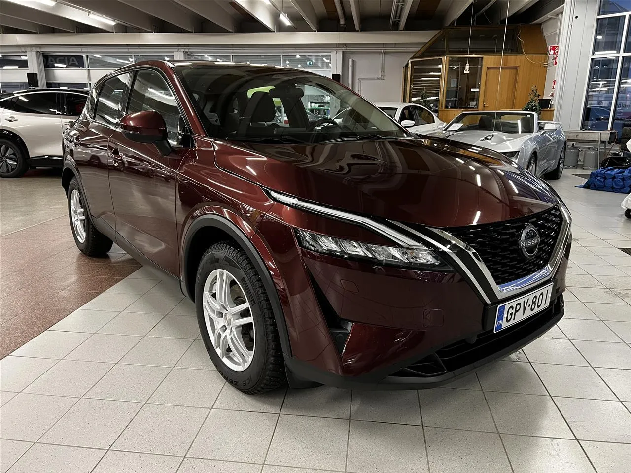 Nissan Qashqai GPV-801 carousel image