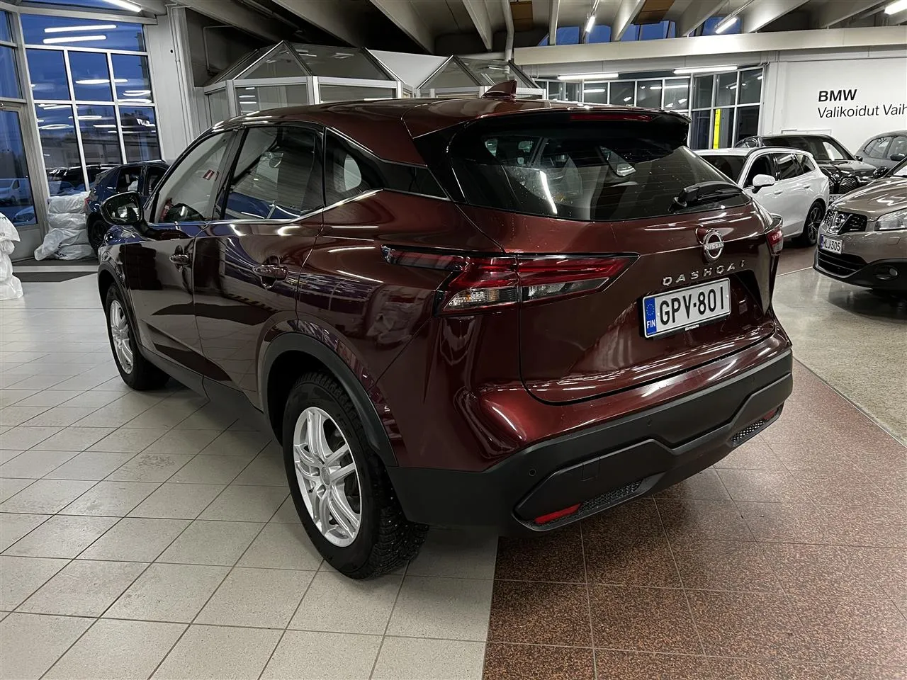 Nissan Qashqai GPV-801 carousel image