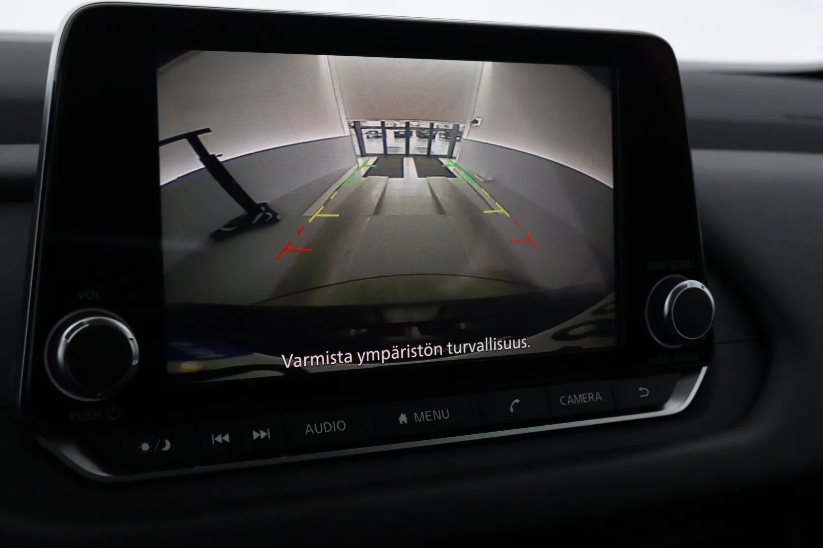 NISSAN Qashqai GPV-801 carousel image