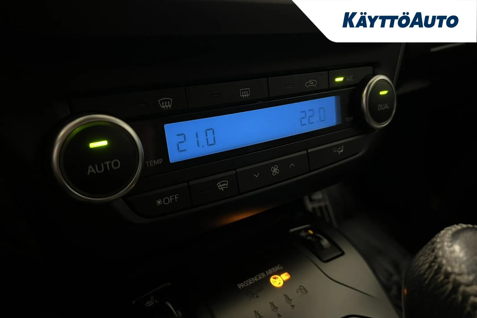 TOYOTA Avensis IML-447 carousel image