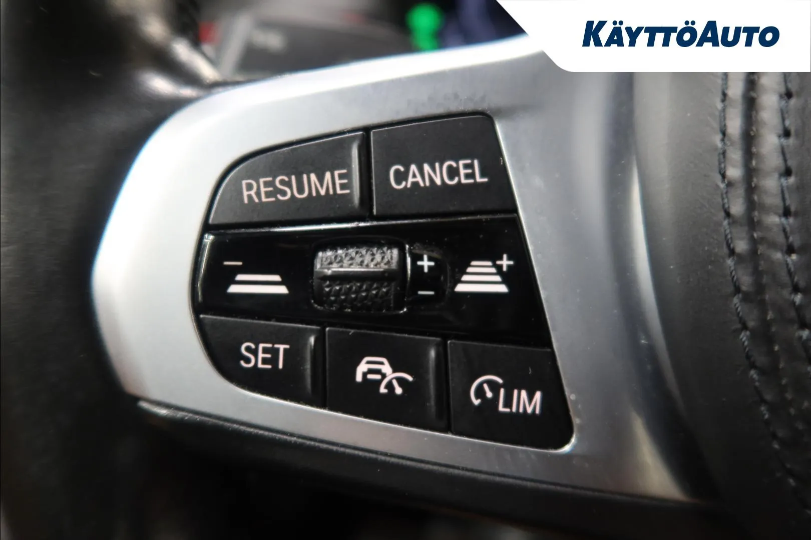 BMW 530 XPS-891 carousel image