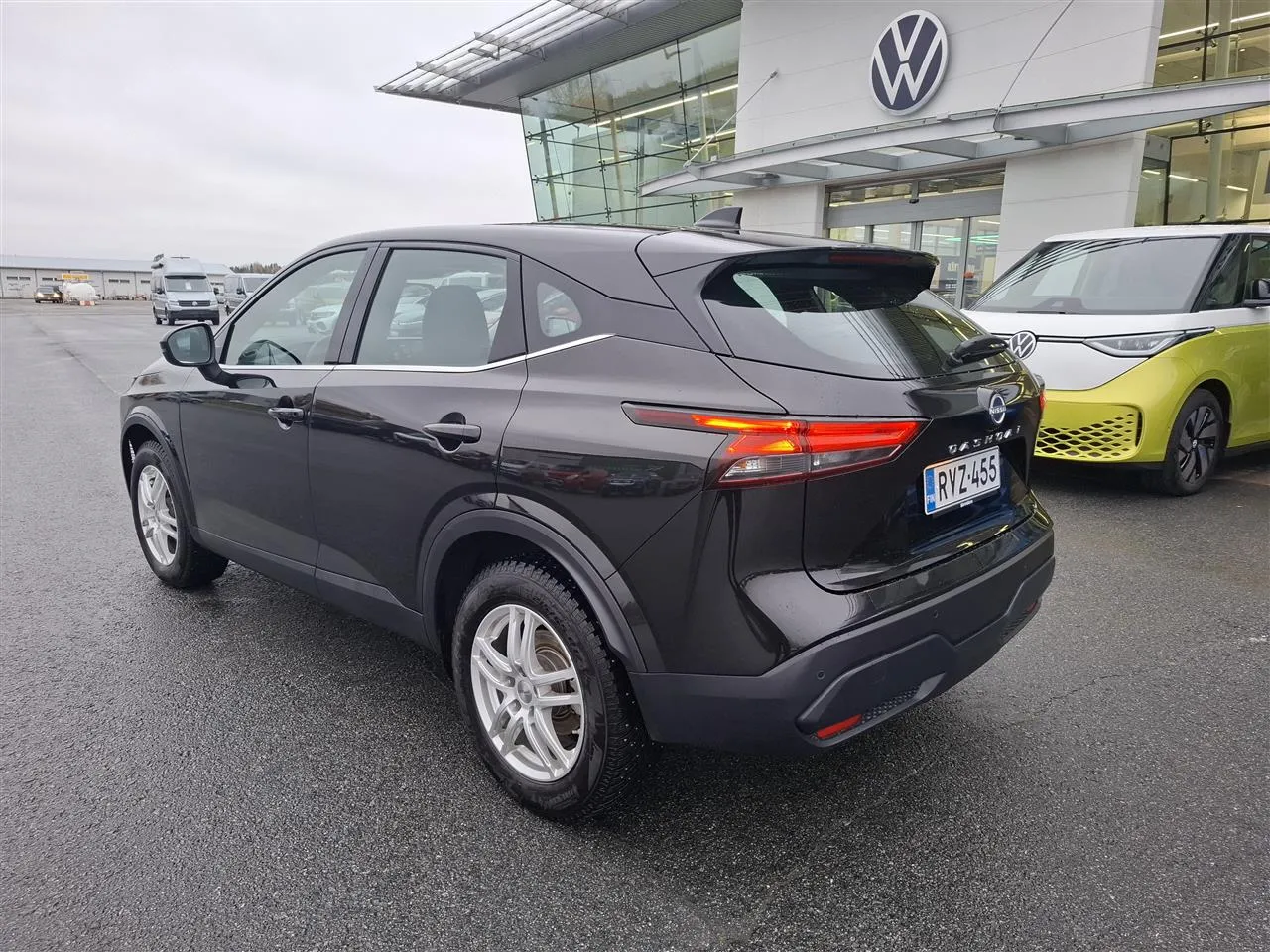 Nissan Qashqai RVZ-455 carousel image