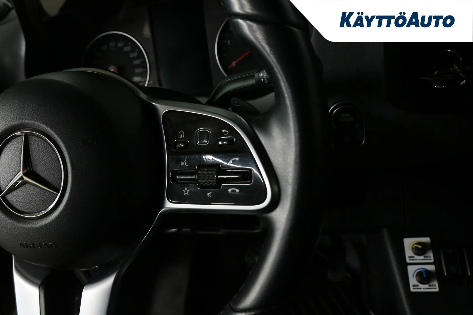 MERCEDES-BENZ Sprinter GOA-830 carousel image