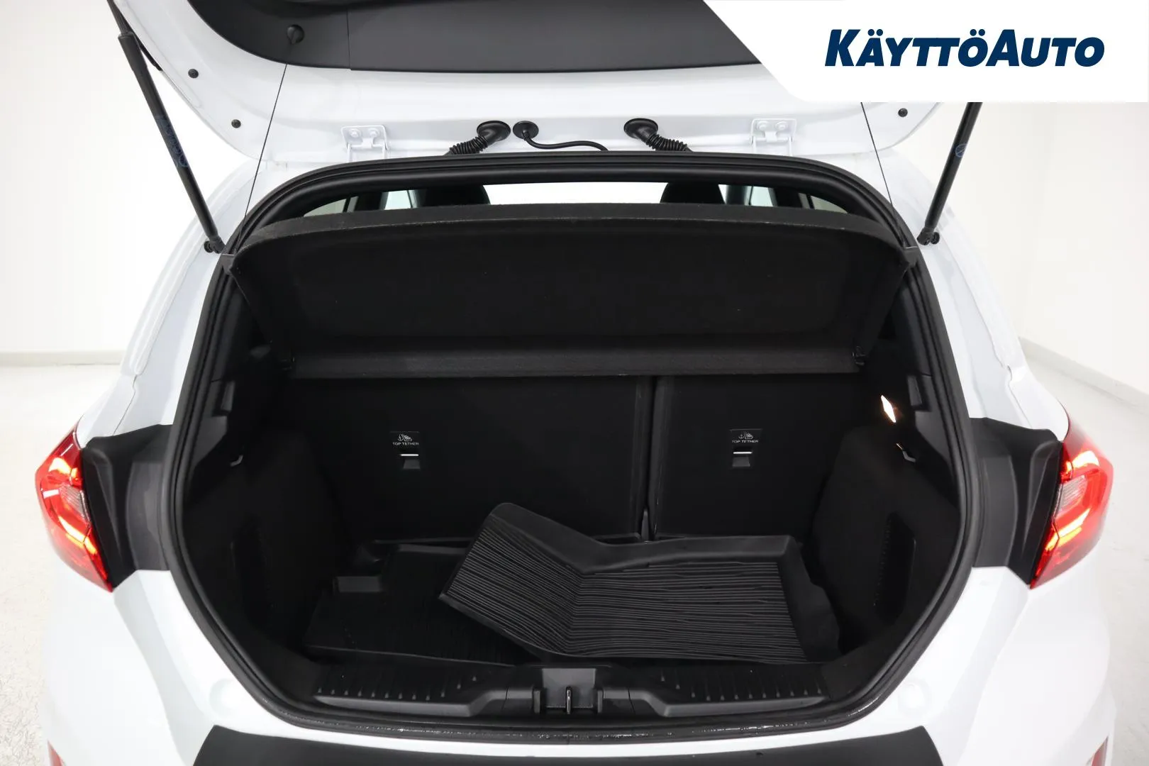 Ford Fiesta XPM-336 carousel image