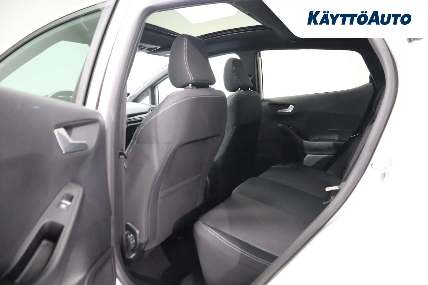 Ford Fiesta XPM-336 carousel image