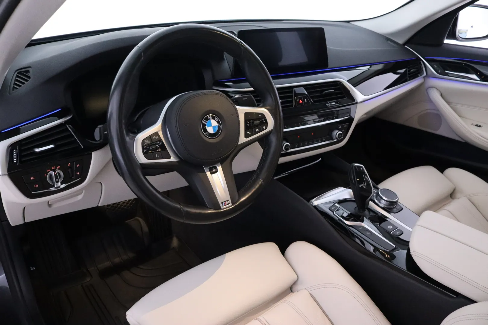 BMW 530 ETS-531 carousel image