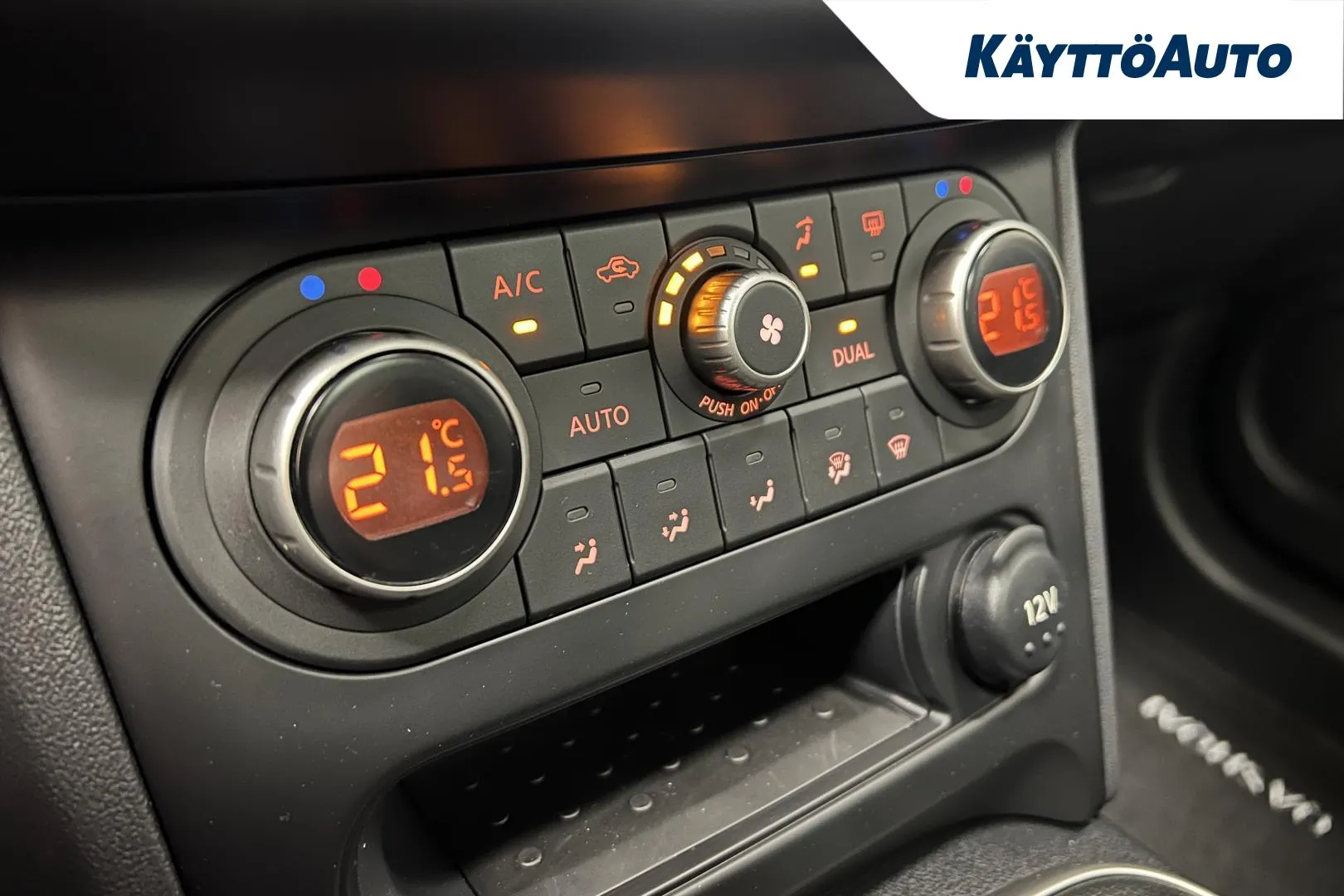 NISSAN Qashqai FKM-339 carousel image