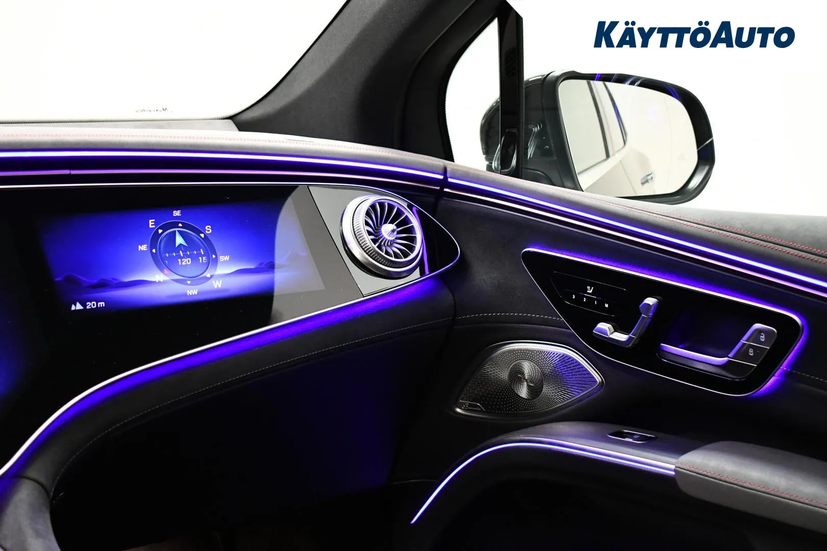 MERCEDES-BENZ EQS SUV EUV-825 carousel image