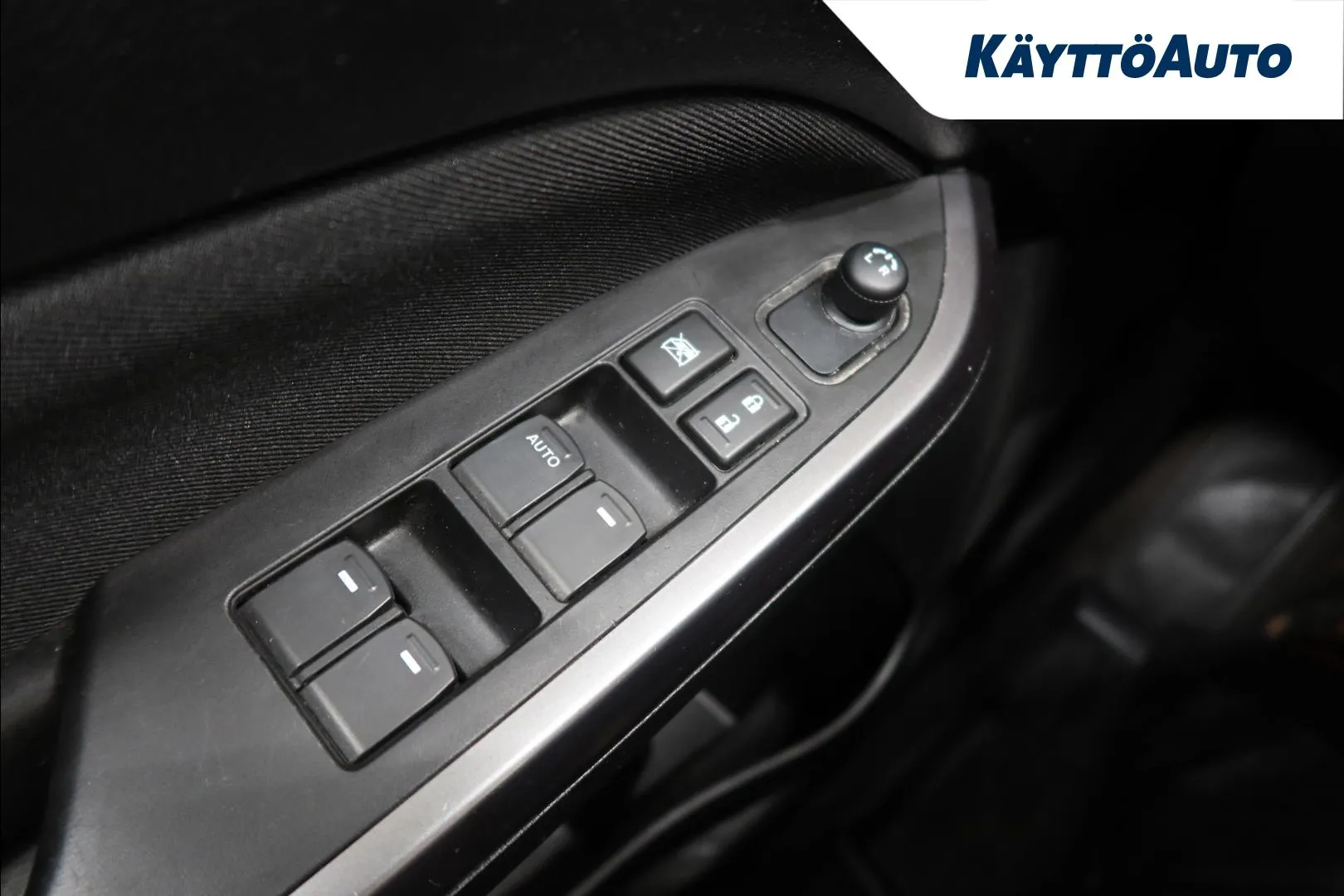 SUZUKI Vitara KVO-385 carousel image