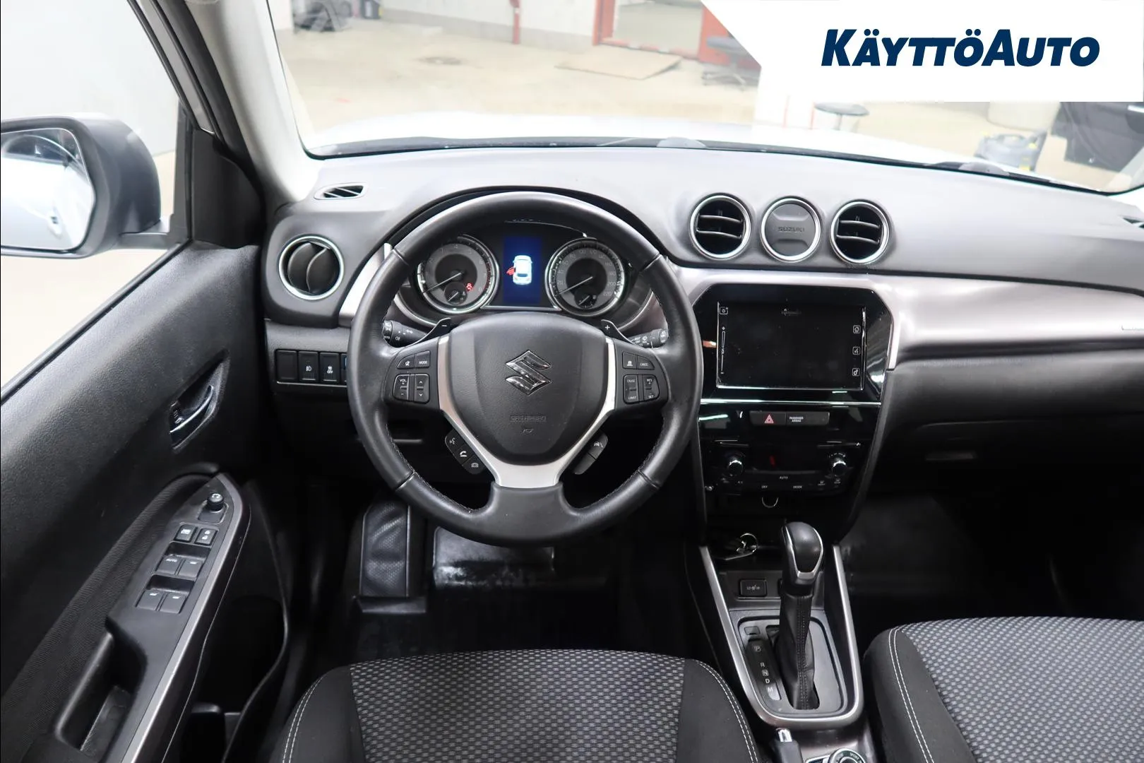 SUZUKI Vitara KVO-385 carousel image