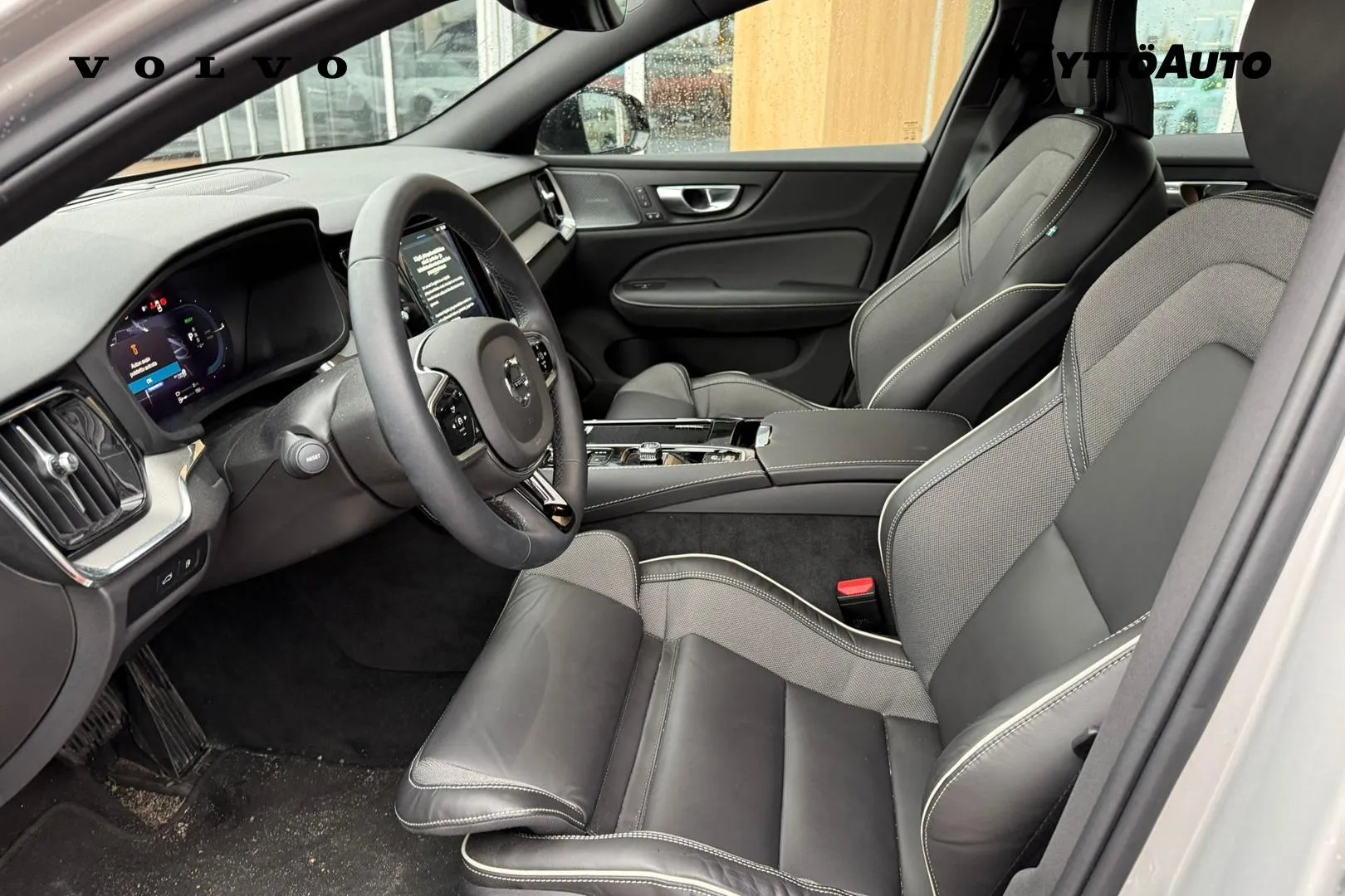 Volvo S60 RVZ-182 carousel image