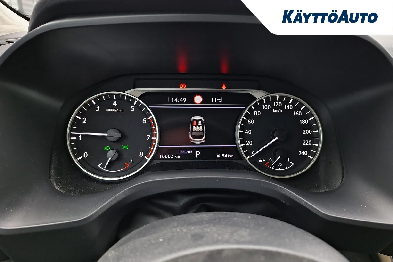 NISSAN Qashqai GPV-893 carousel image