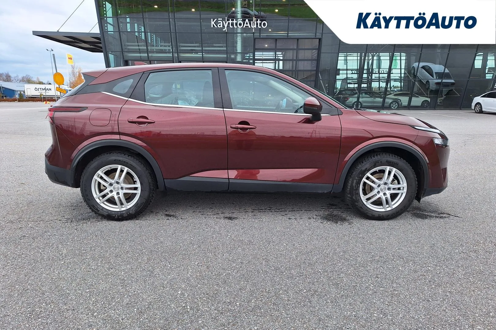 NISSAN Qashqai GPV-893 carousel image