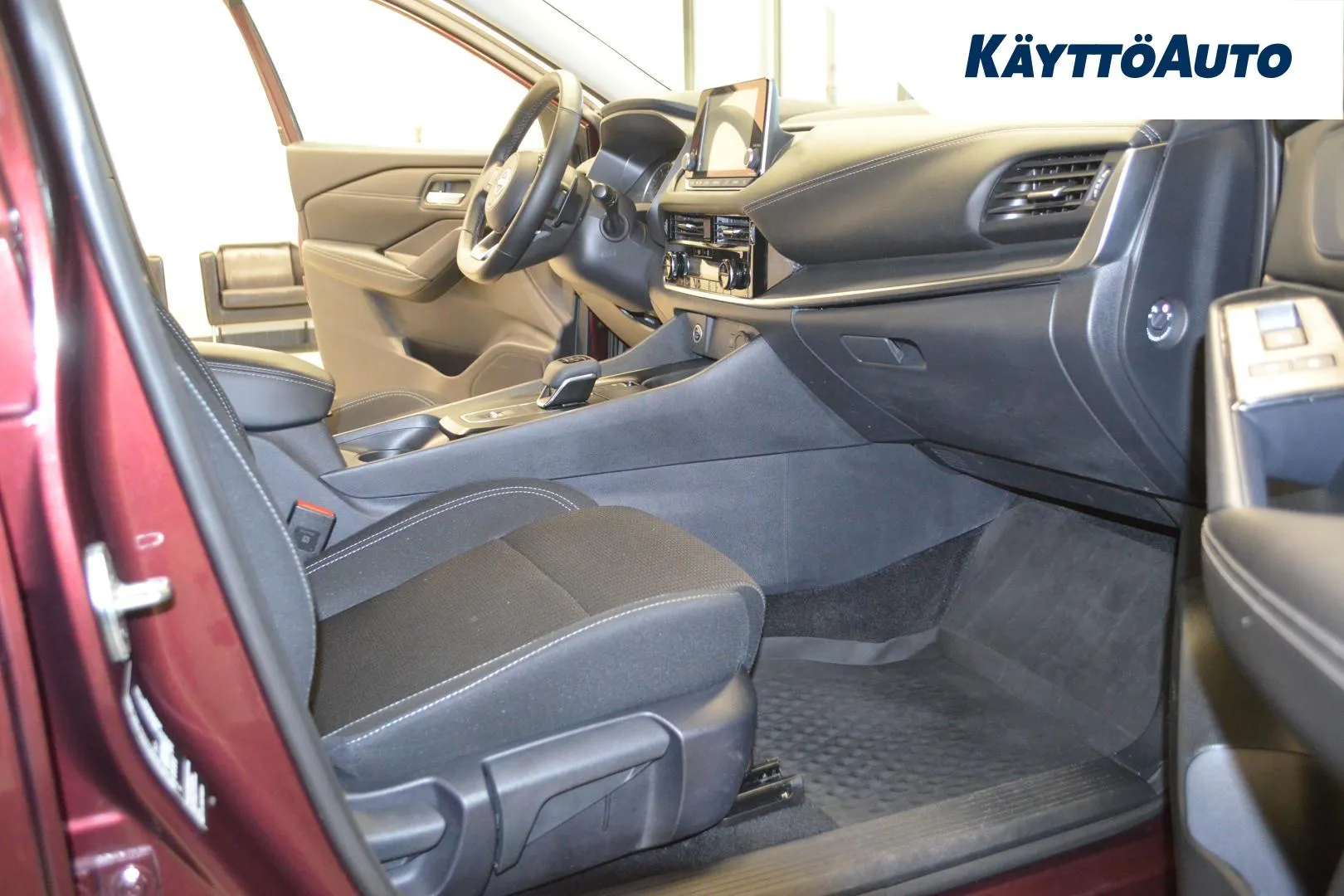 NISSAN Qashqai XSS-504 carousel image