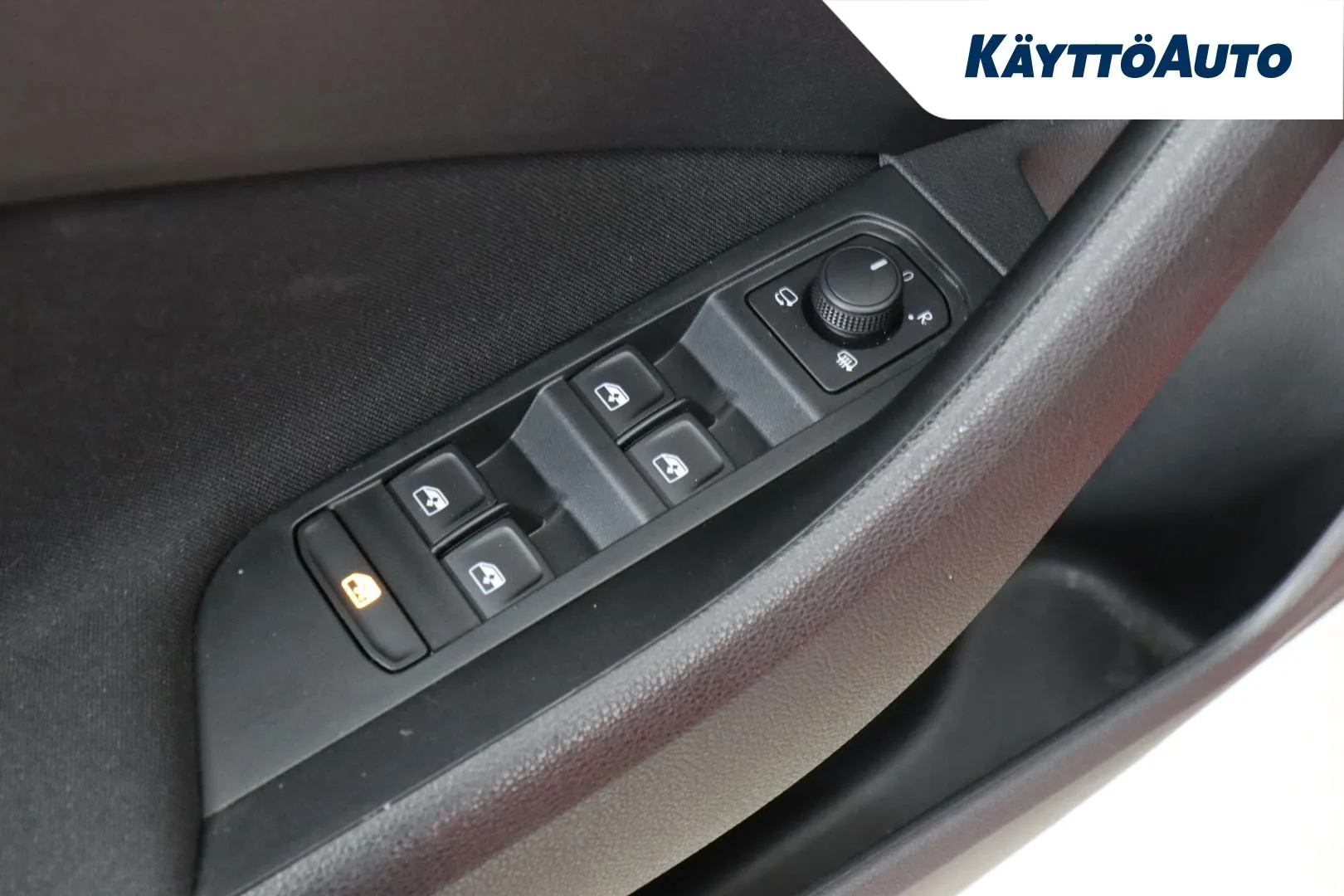 SKODA Kamiq LSE-177 carousel image