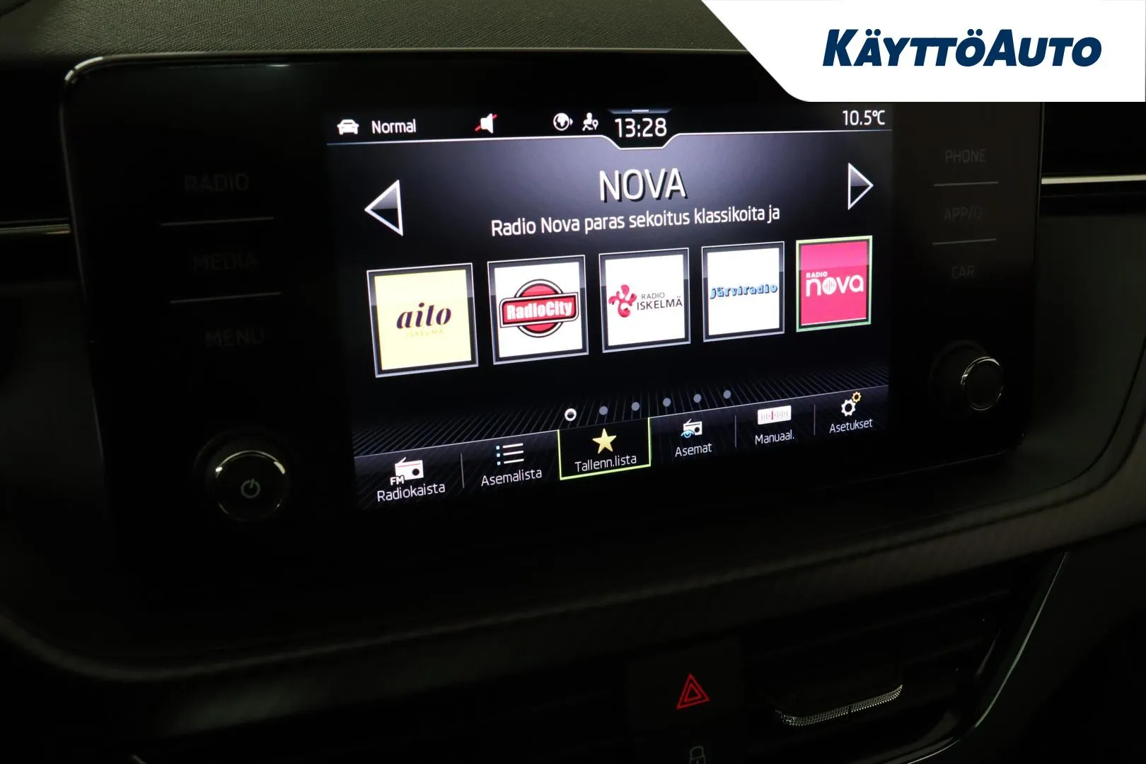 SKODA Kamiq LSE-177 carousel image