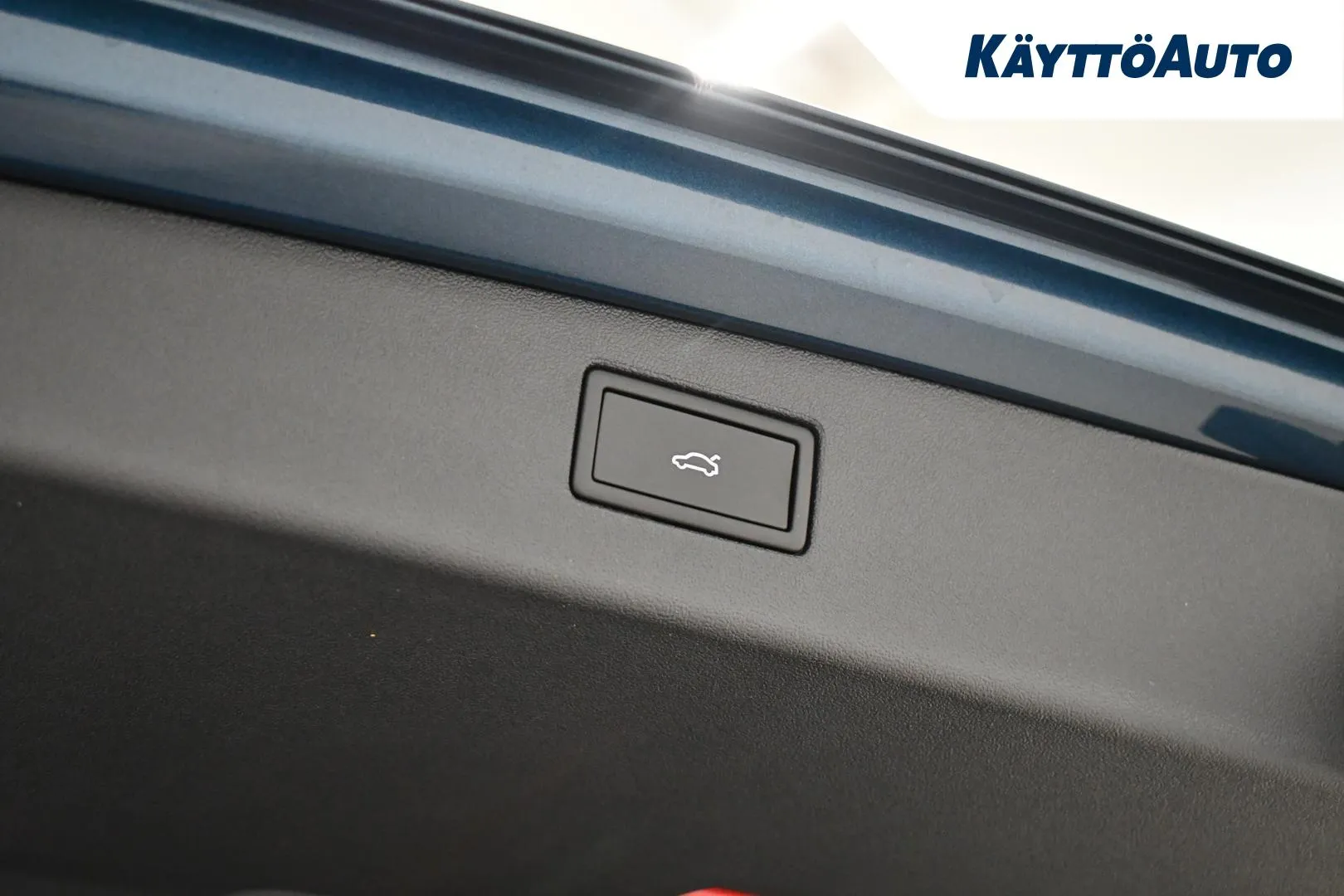 Volkswagen Tiguan IST-430 carousel image