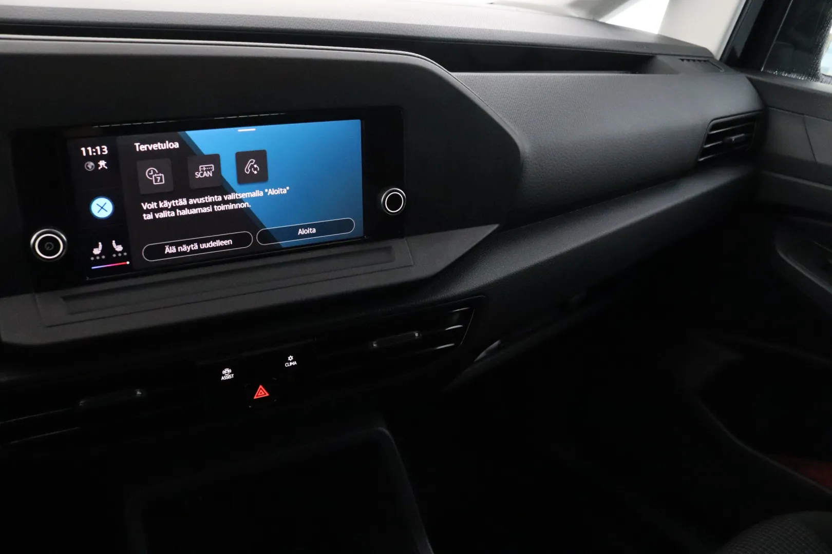 VOLKSWAGEN Caddy Maxi LRO-622 carousel image