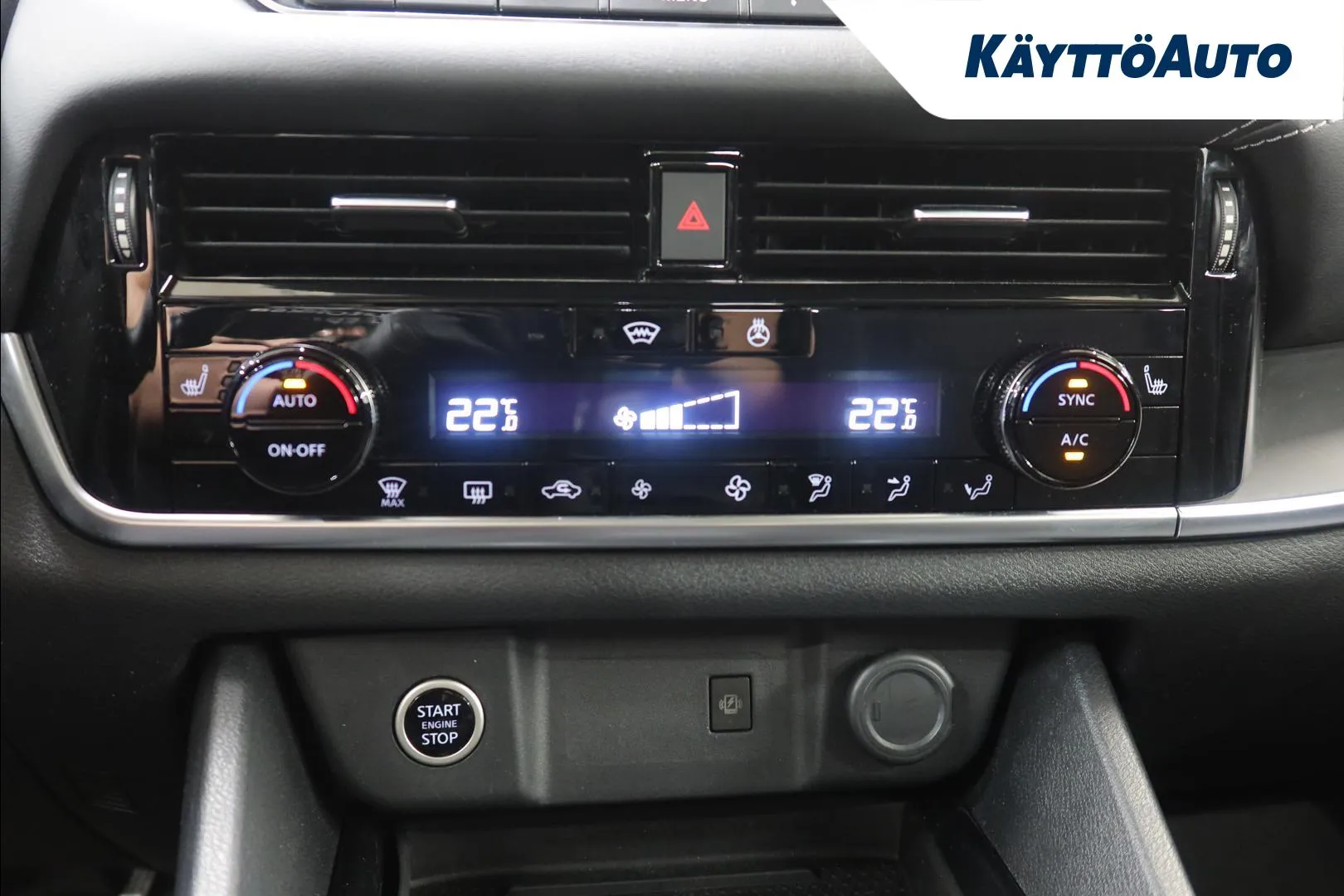 Nissan Qashqai RVZ-454 carousel image