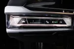 BMW i7 NNE-149 carousel thumbs