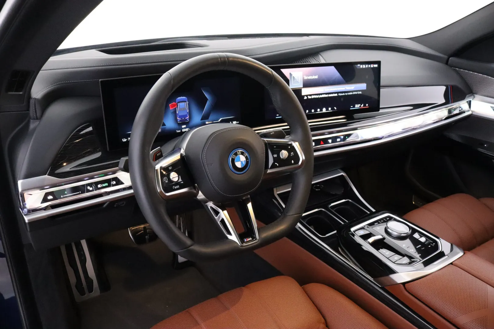 BMW i7 NNE-149 carousel image