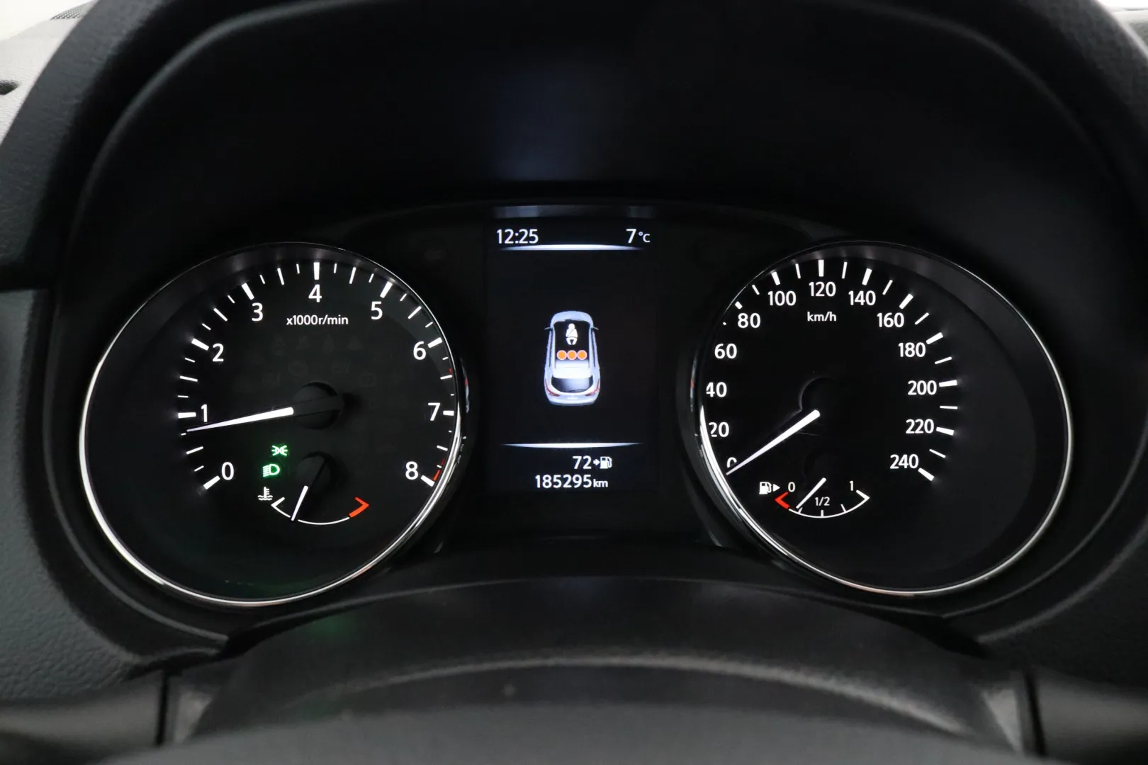 NISSAN Qashqai BTM-550 carousel image