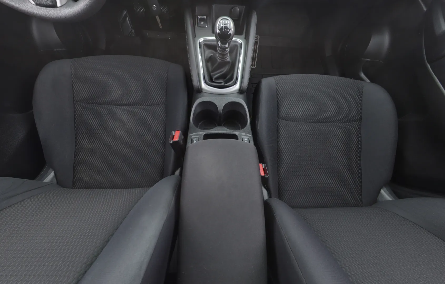 NISSAN Qashqai BTM-550 carousel image