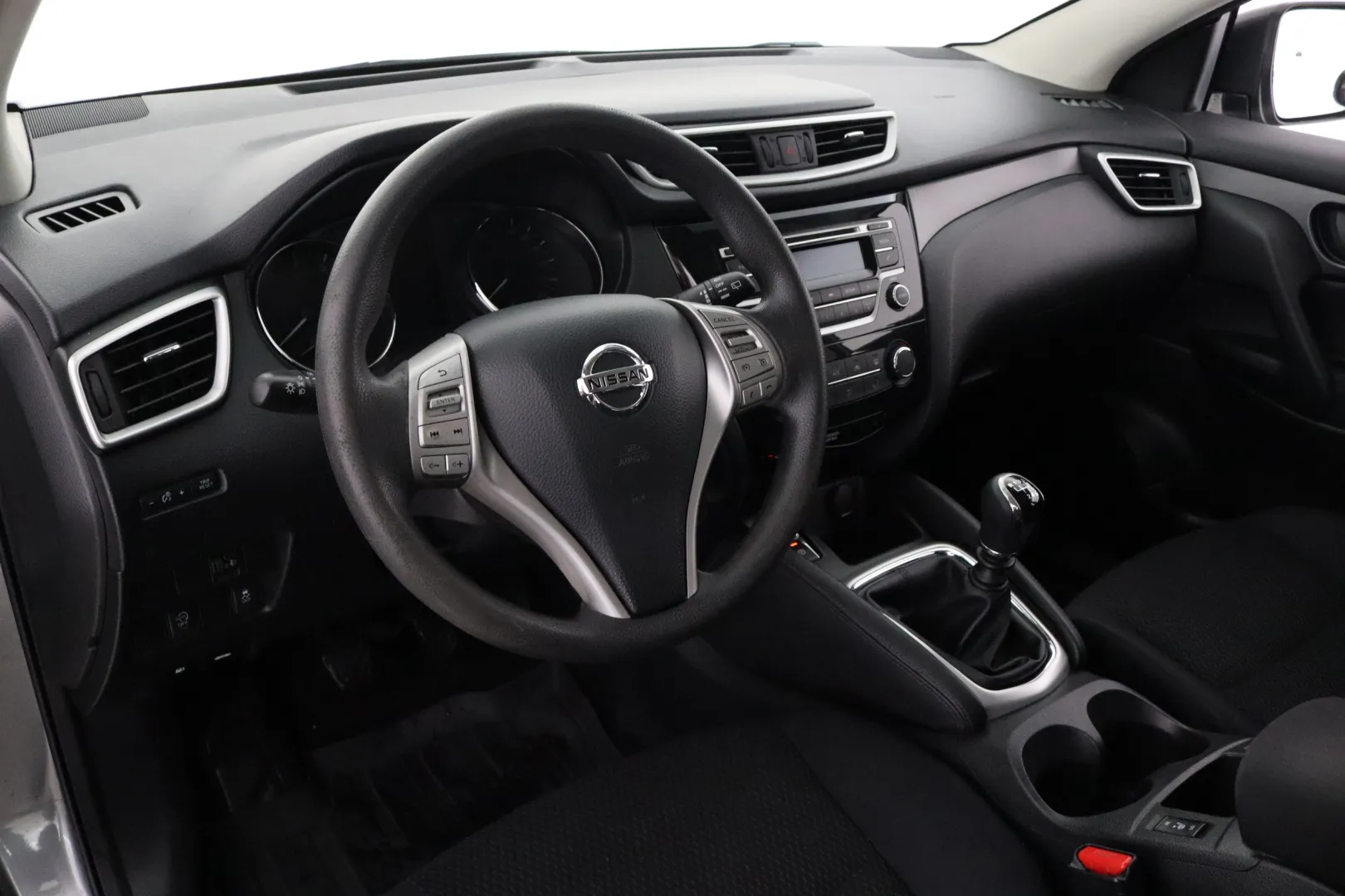 NISSAN Qashqai BTM-550 carousel image