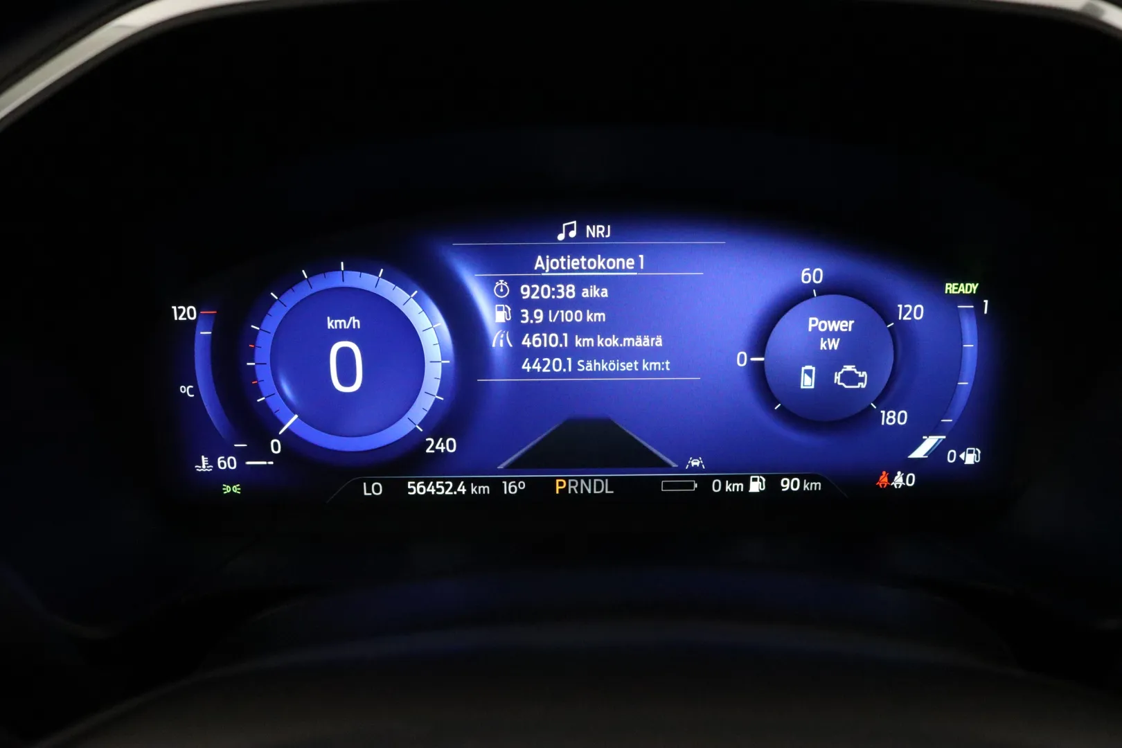 FORD Kuga IPV-678 carousel image