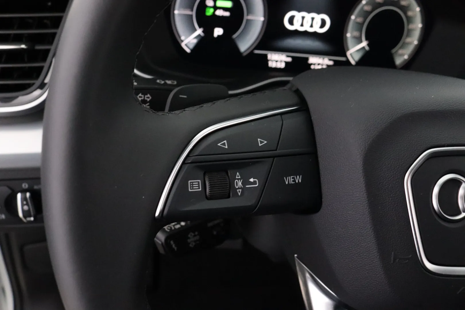Audi Q5 IRP-741 carousel image