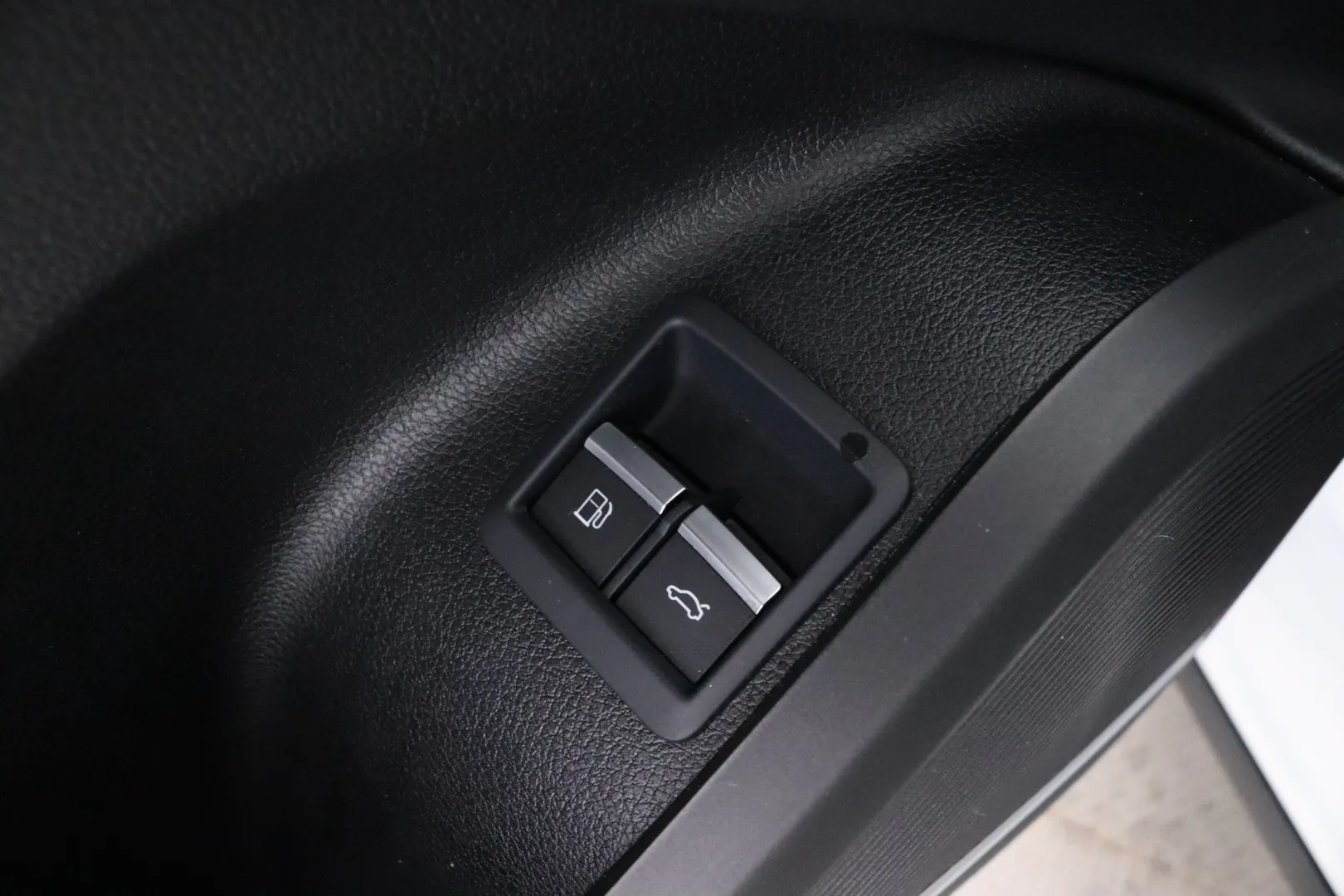 Audi Q5 IRP-741 carousel image