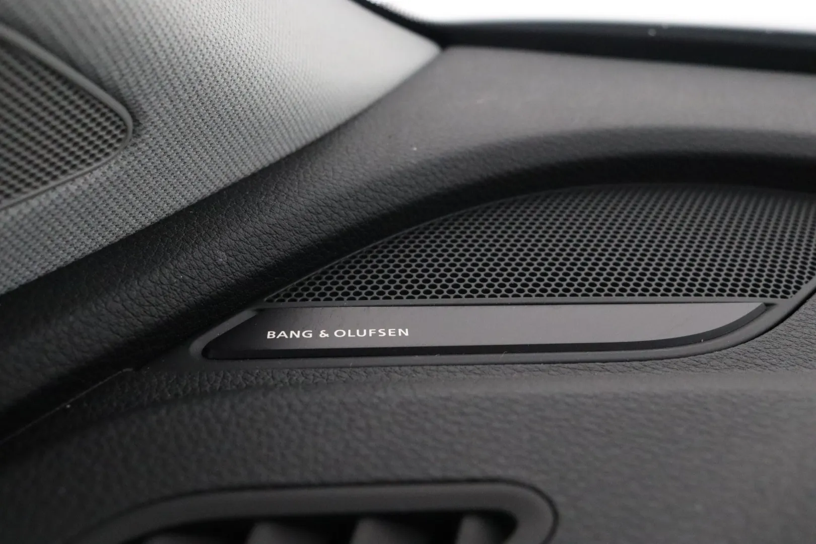 Audi Q5 IRP-741 carousel image