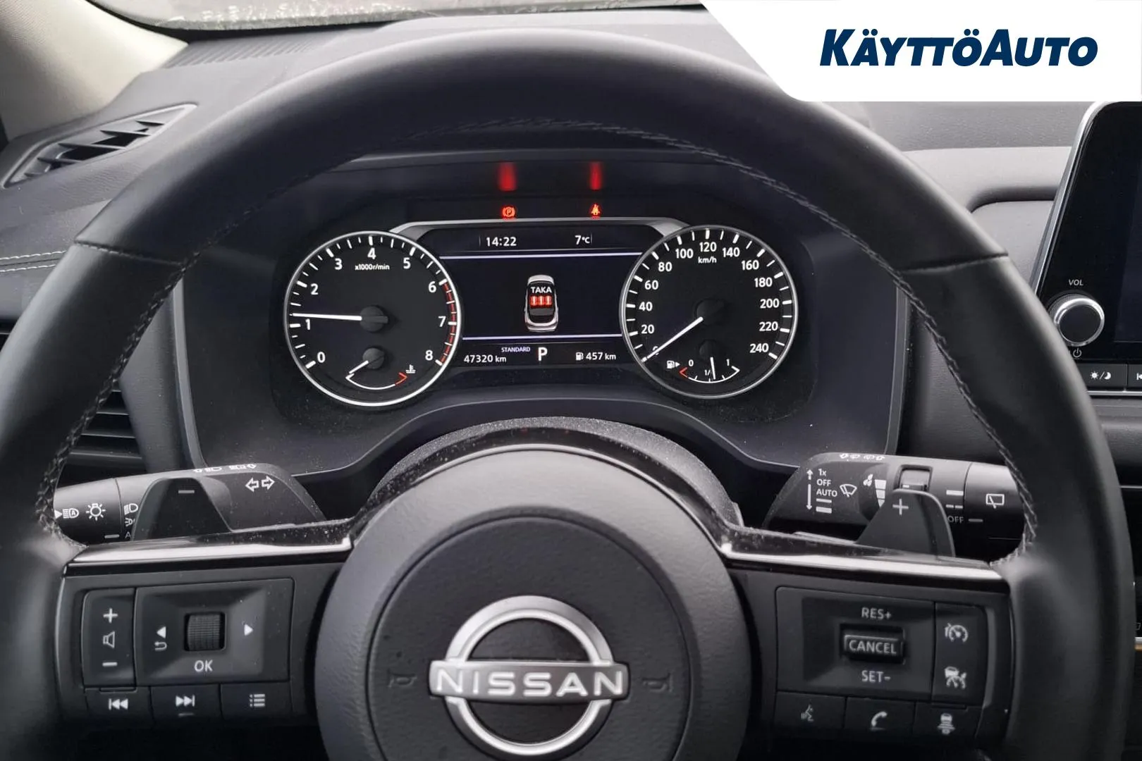 NISSAN Qashqai RVV-580 carousel image