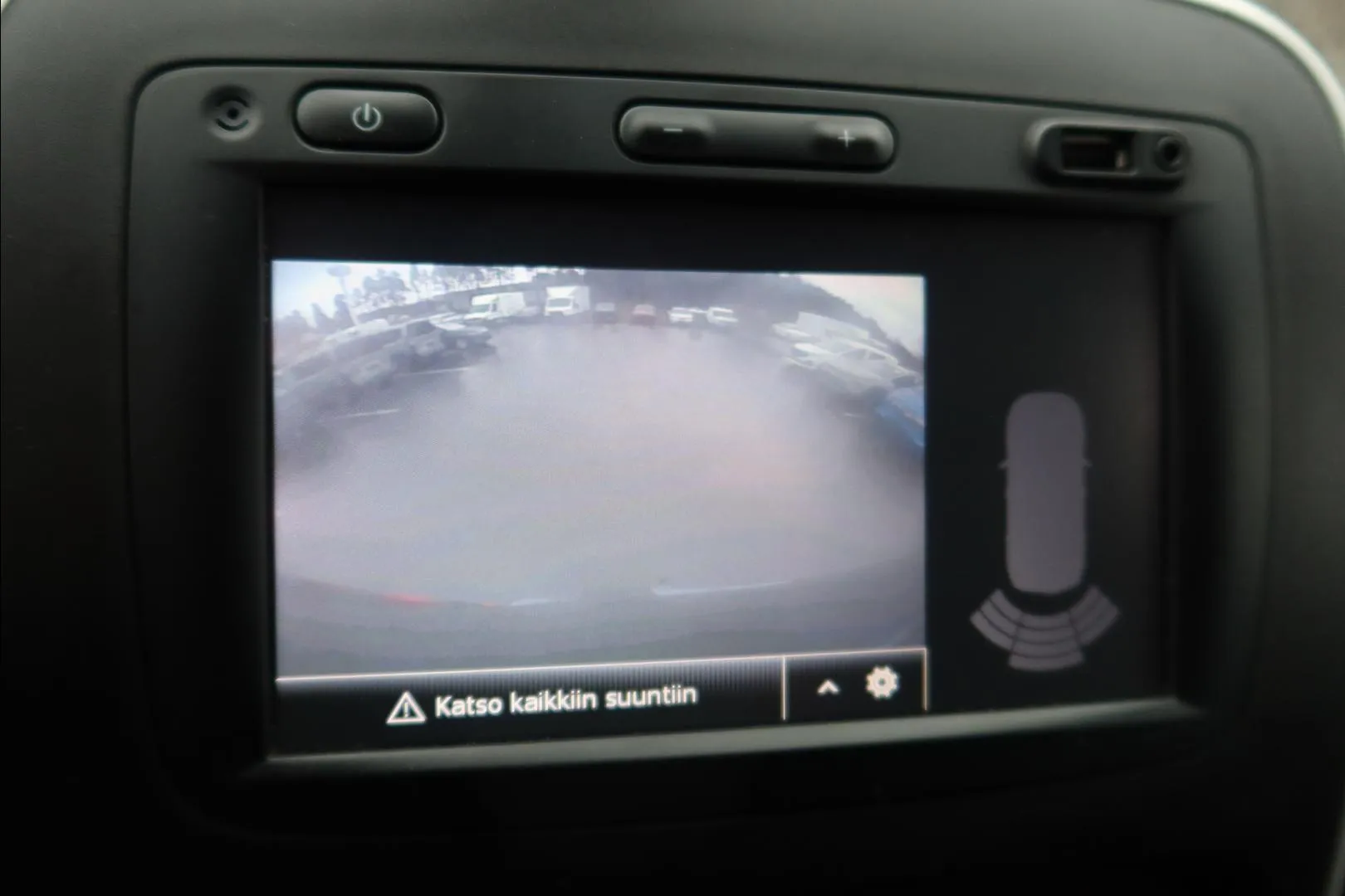 RENAULT Trafic UVG-723 carousel image