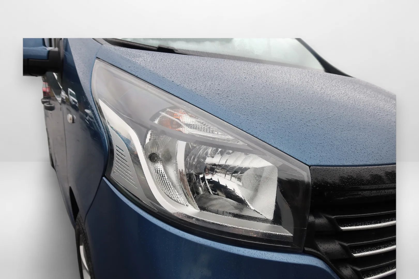 RENAULT Trafic UVG-723 carousel image