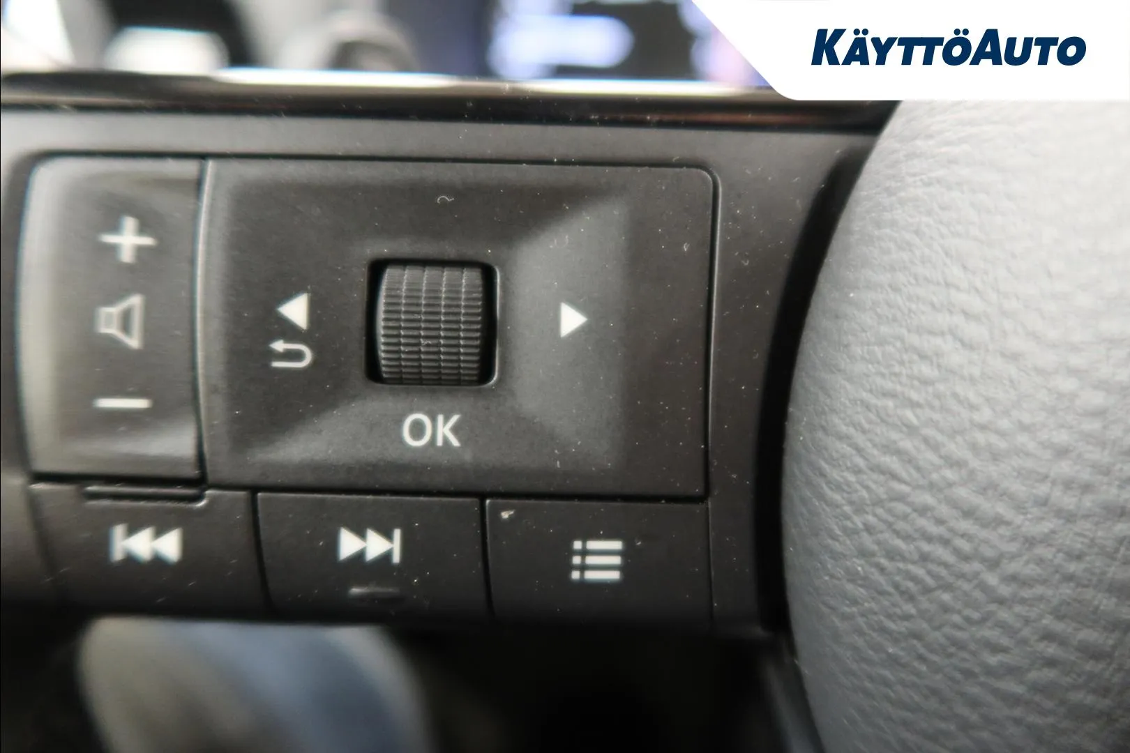 Nissan Qashqai GPV-800 carousel image